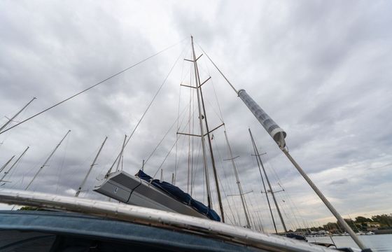 Sailboat Beneteau Oceanus 60 18m