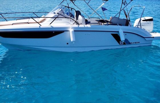 Motorboat Beneteau Flyer 8 300hp