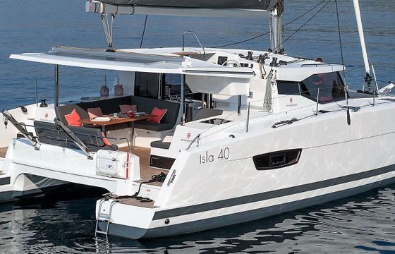 Catamaran Fountaine Pajot ISLA 40 12.26m