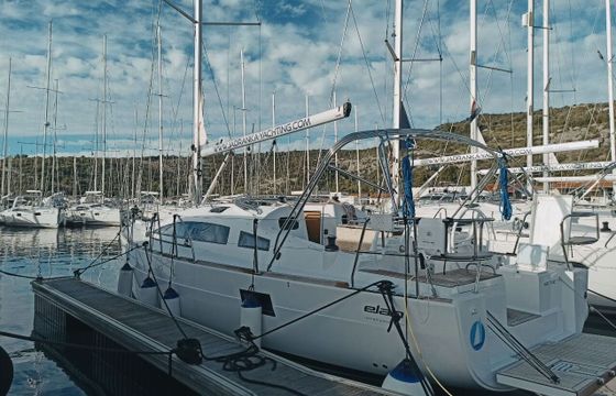Sailboat Elan Marine Elan Impression 40.1 11m