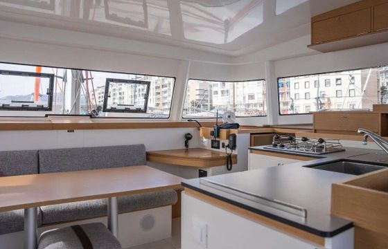 Catamaran EXCESS 11 - ADVA 11m
