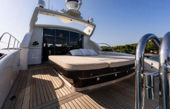 Motor yacht Arno Leopard 2007 1550hp