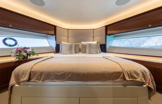 Motor yacht Princess Y78 3600hp