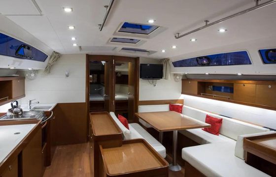 Sailboat Oceanis 50 Family 15m