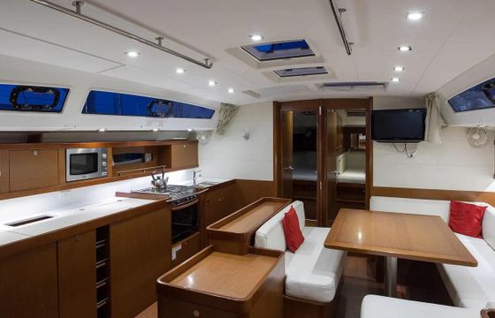 Sailboat Oceanis 50 Family 15m