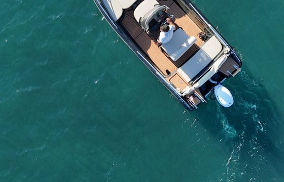 Boat without licence LUXURY BLACK BOAT 60hp