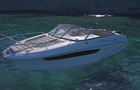 Motorboat Jeanneau Cap Camarat 7.5 Dc 250hp