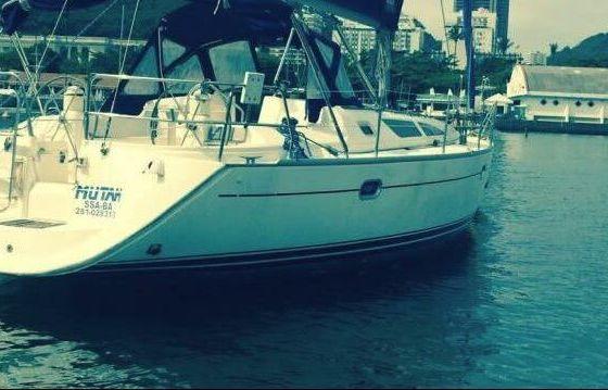 Sailboat Jeanneau Sun Odyssey 12.2m