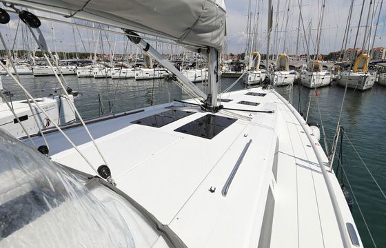 Sailboat Hanse Yachts Hanse 508 - 5 + 1 cab. 15.55m