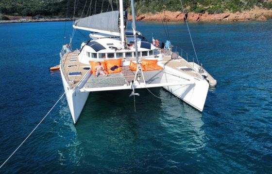 Catamaran CNB Lagoon 570 17m