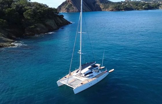 Catamaran CNB Lagoon 570 17m