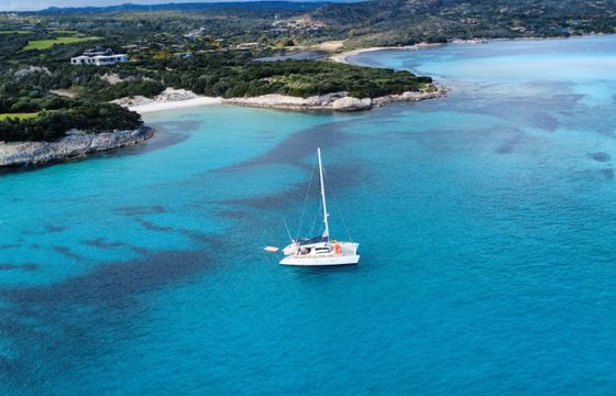 Catamaran CNB Lagoon 570 17m