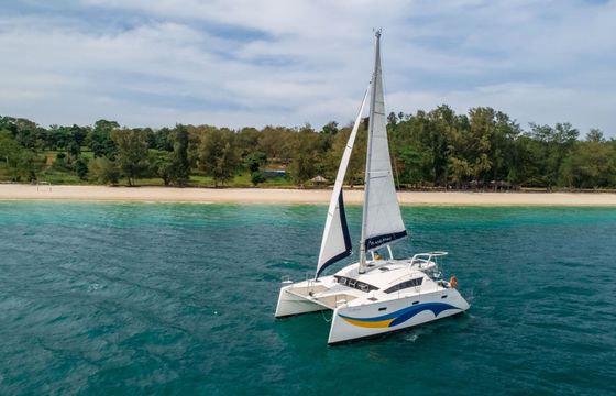 Catamaran Island Spirit Yachts Island Spirit 410 12m