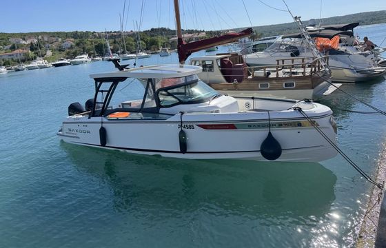 Motorboat Saxdor 270 GTO 400hp