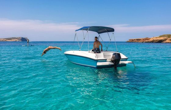 Boat without licence  Bayliner Element 15hp