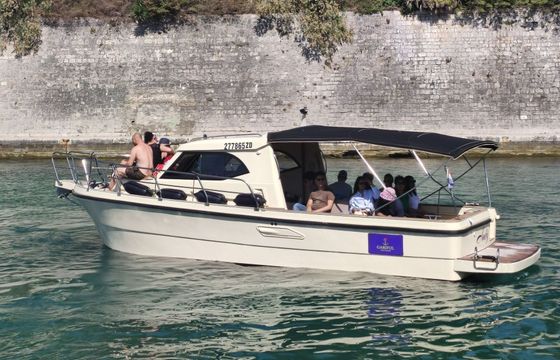 Motorboat ANTARES ZADAR MARINA
