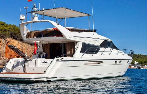 Motor yacht Princess V60 1400hp