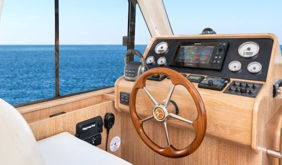 Motorboat SASGA YACHTS MENORQUIN 34 HT 540hp