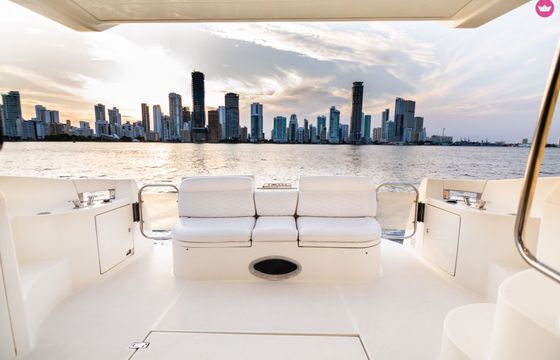Motorboat Azimut 46 1020hp
