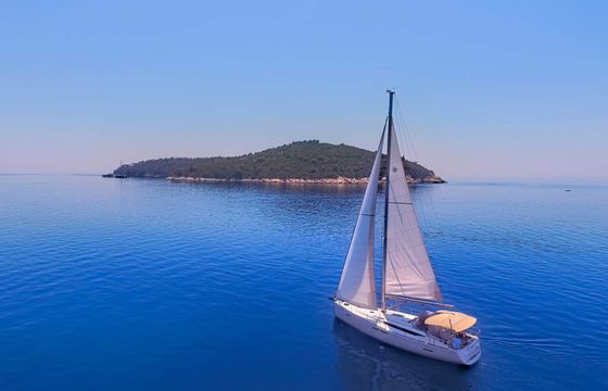 Sailboat Jeanneau Sun Odyssey 439 13.5m
