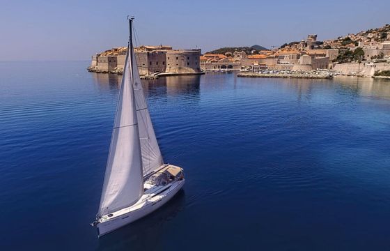 Sailboat Jeanneau Sun Odyssey 439 13.5m