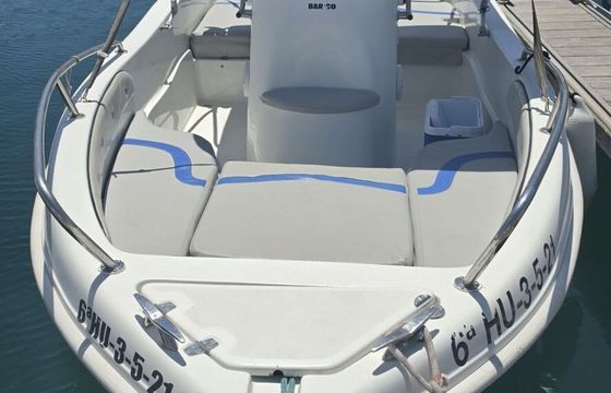 Boat without licence  Trimachi 400 15hp