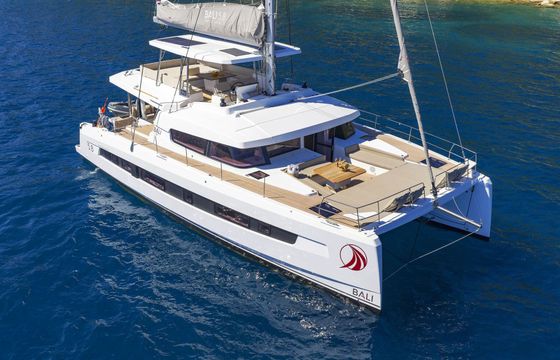 Catamaran Catana Group Bali 5.8 - 5 + 2 cab. 17m