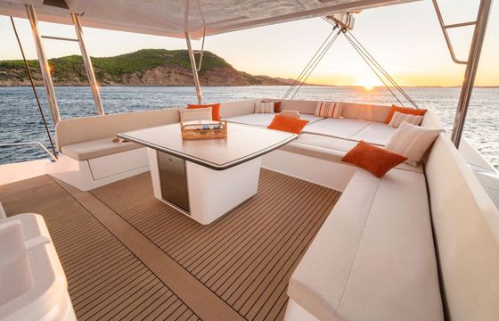 Catamaran Catana Group Bali 5.8 - 5 + 2 cab. 17m