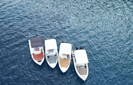 Motorboat Karel Paxos 30hp