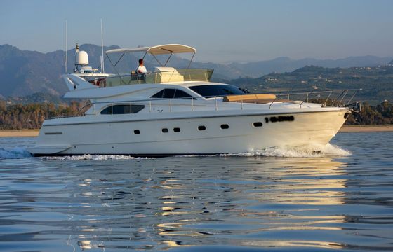 Motor yacht Ferretti 57 2100hp