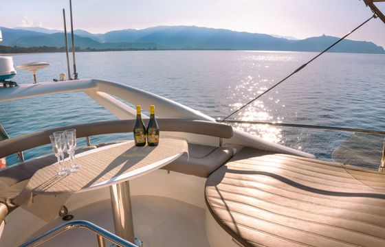 Motor yacht Ferretti 57 2100hp