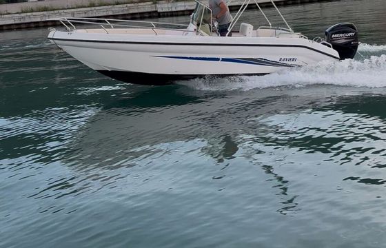 RIB Ranieri Pathfinder 40hp