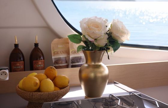 Catamaran Luxury Catamaran Crewed 12.5m
