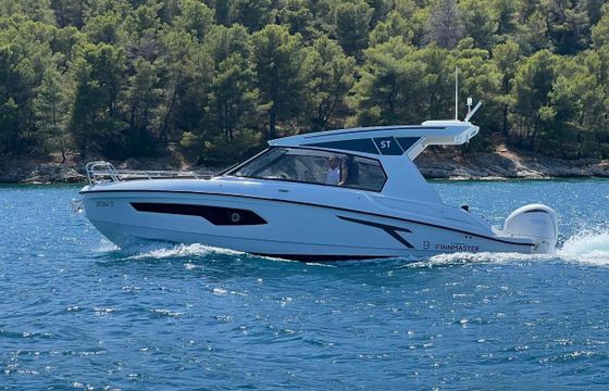 Motorboat Finnmaster T9 ST 600hp