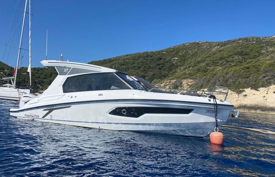 Motorboat Finnmaster T9 ST 600hp