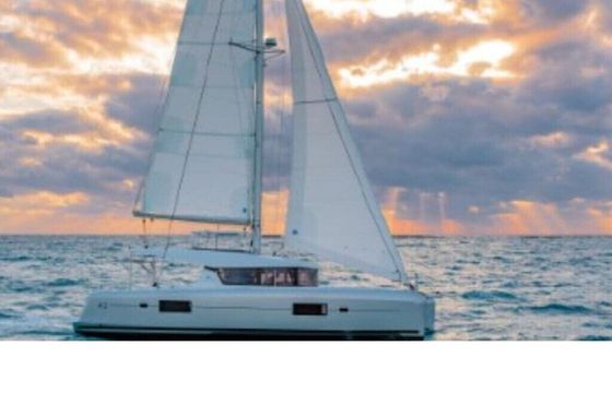 Catamaran Lagoon Lagoon 42 12.8m