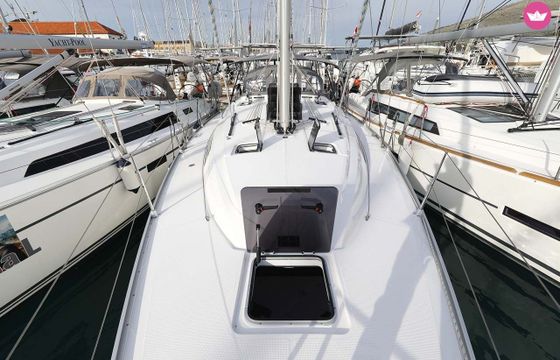 Sailboat Bavaria Yachtbau Bavaria Cruiser 41 Style 12m