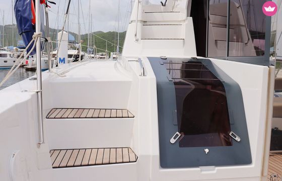 Catamaran Catana Group Bali 4.8 - 6 cab. 14.86m