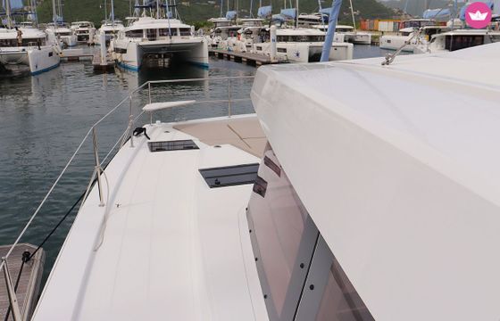 Catamaran Catana Group Bali 4.8 - 6 cab. 14.86m