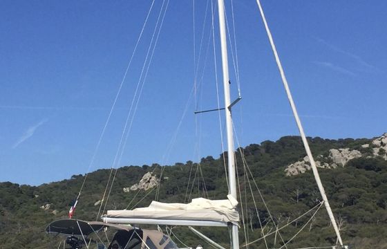 Sailboat Bénéteau Oceanis 423 Clipper 12.64m