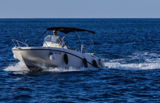 Motorboat Quicksilver Activ 605 Open 150hp