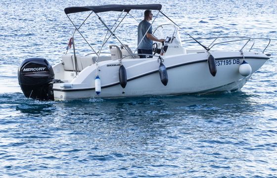 Motorboat Quicksilver Activ 605 Open 150hp