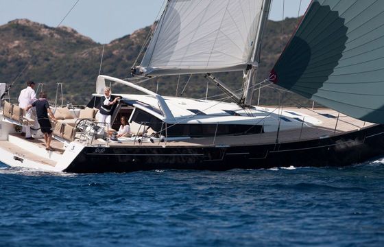 Sailboat Beneteau Sense 55 18m