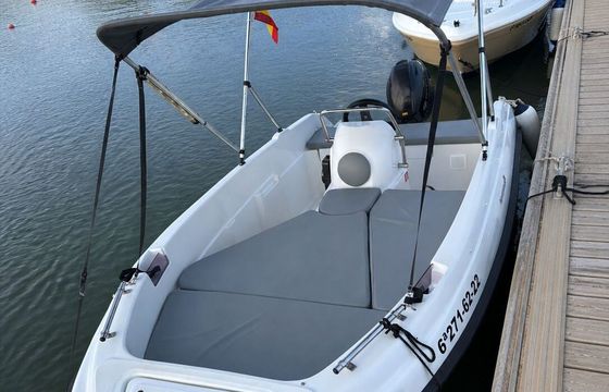 Boat without licence  Compass 135cc 15hp