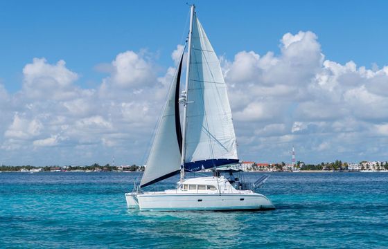 Catamaran Lagoon Lagoon 400 12.8m