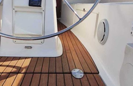 Sailboat Bavaria 38 cruiser 2009 11.5m