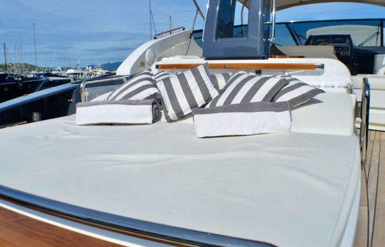 Motorboat Riva 63 Virtus 2720hp