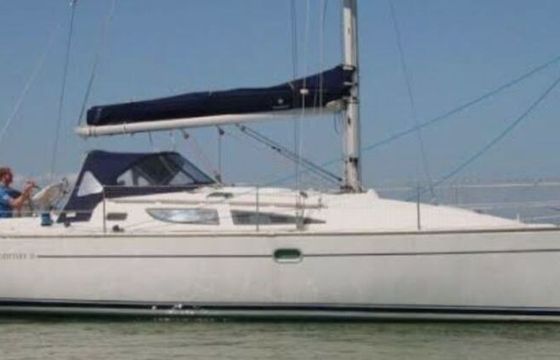 Sailboat Jeanneau Sun Odyssey 35 10.8m