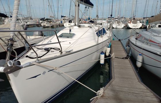 Sailboat Jeanneau Sun Odyssey 35 10.8m
