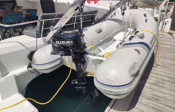 Catamaran Fountaine Pajot Lucia 40 with watermaker 11.73m
